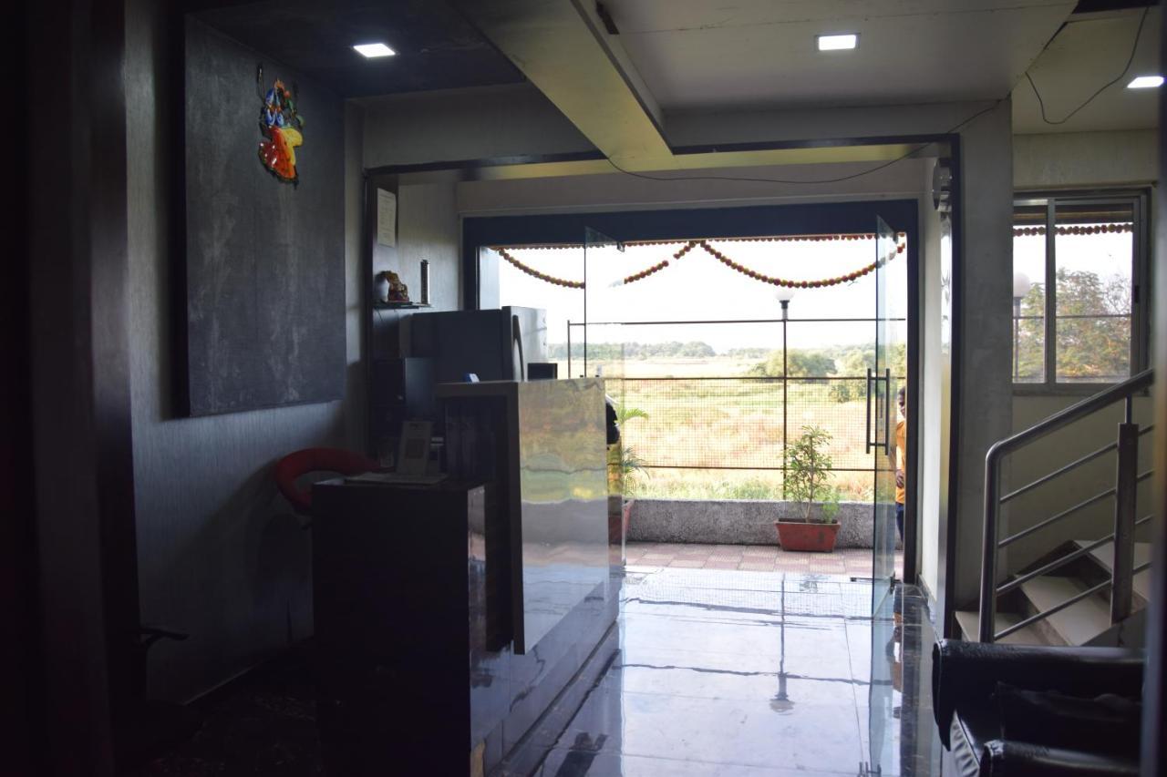 Hotel Riviera Residency Thane Zewnętrze zdjęcie
