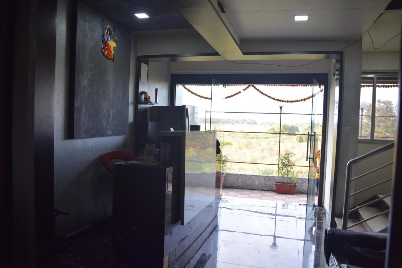 Hotel Riviera Residency Thane Zewnętrze zdjęcie